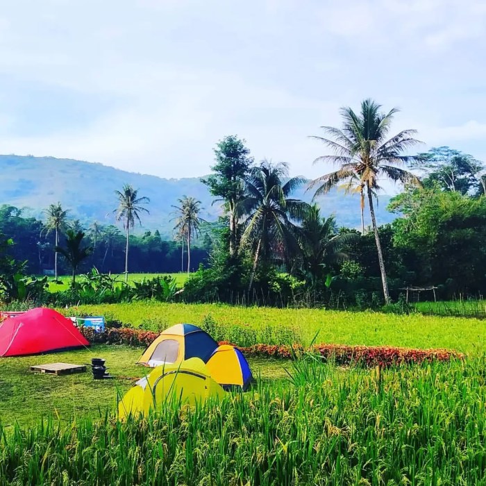 Sukabumi situ gunung java itinari